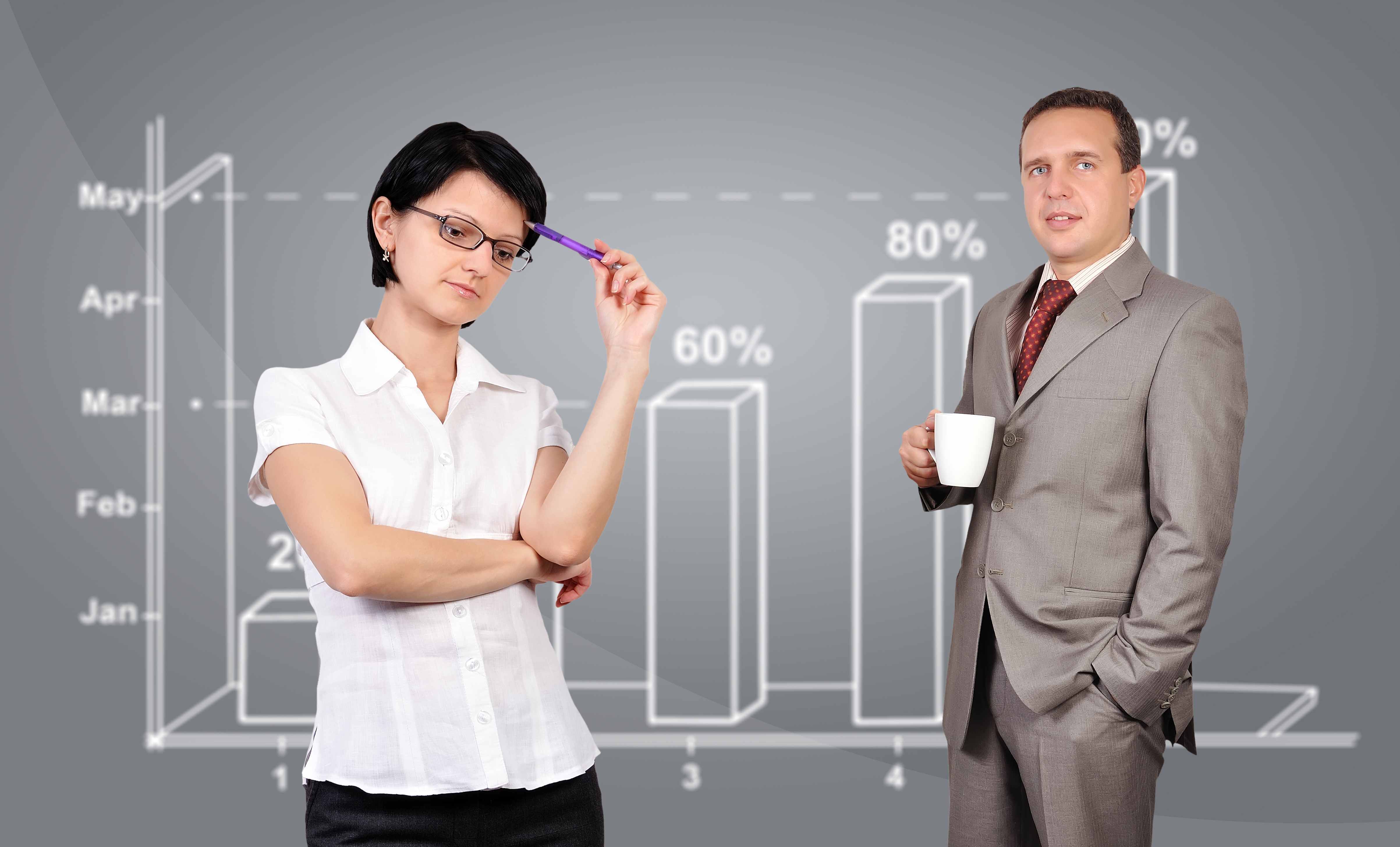 Сравнение линейной и квадратичной функций